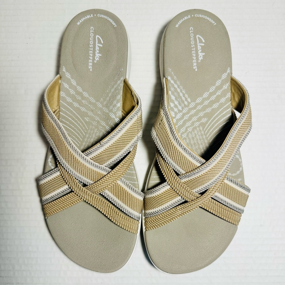 CLOUDSTEPPERS by Clarks Womens‎ Slip On Slide Sandals Mira Isle Sand Size 9M